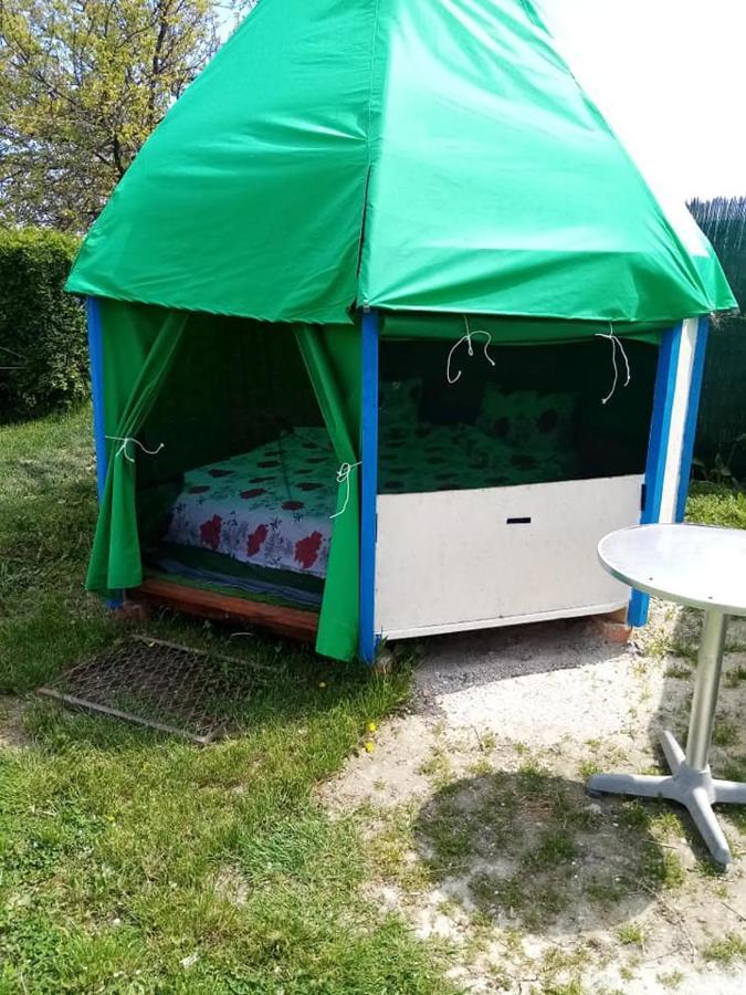 Camping Casuta Mihaela Crisan  Luaran gambar